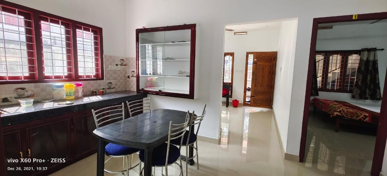 Spice Cottage Homestay Thekkady Esterno foto